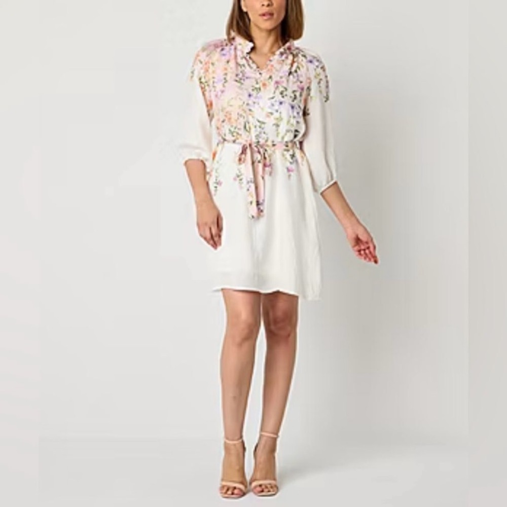 52Seven elegant Floral White and Purple Women's Dress size 20W